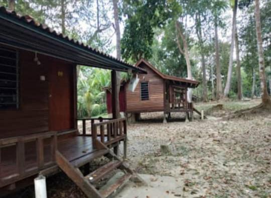 Gandah Forest Park Chalet Lanchang Esterno foto