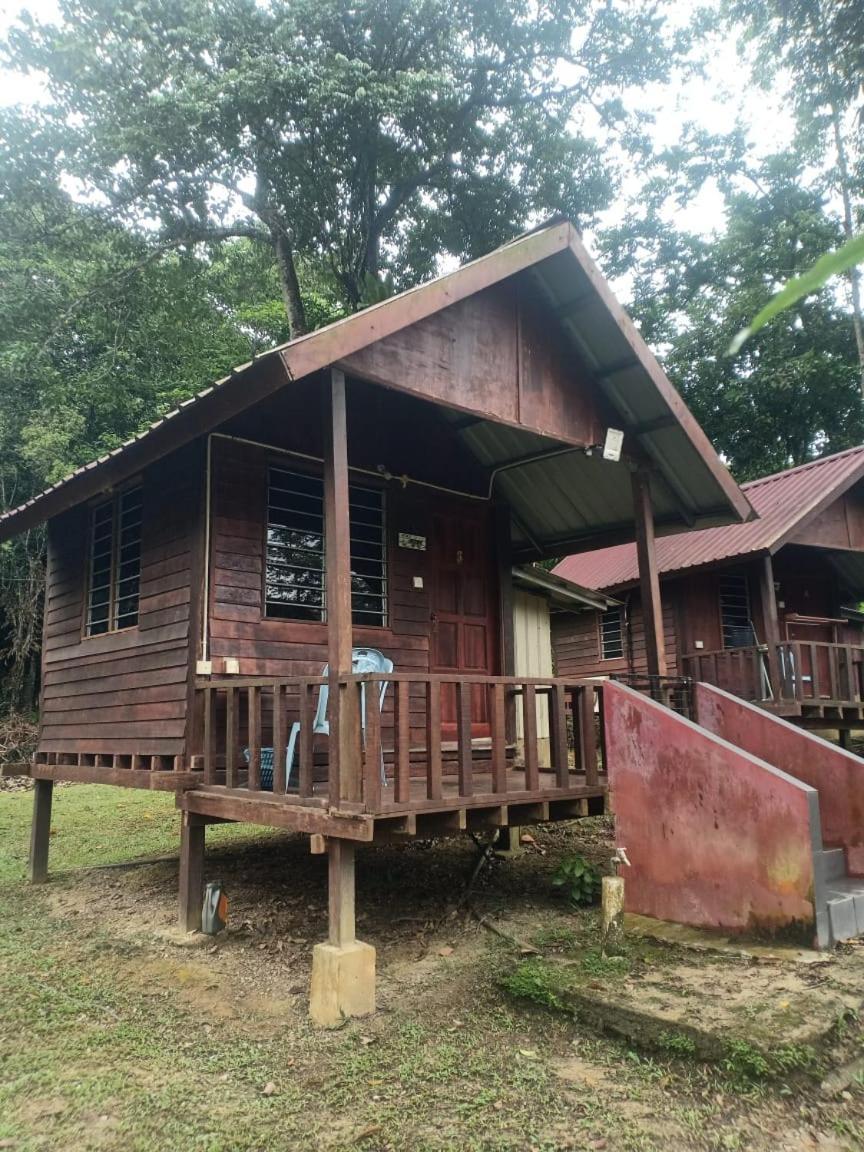 Gandah Forest Park Chalet Lanchang Esterno foto